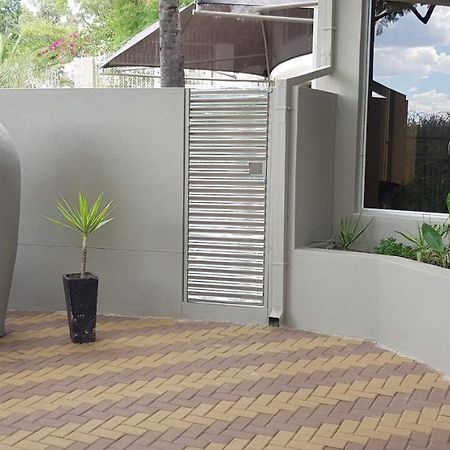 Feather Self Catering Accommodation ويندهوك المظهر الخارجي الصورة